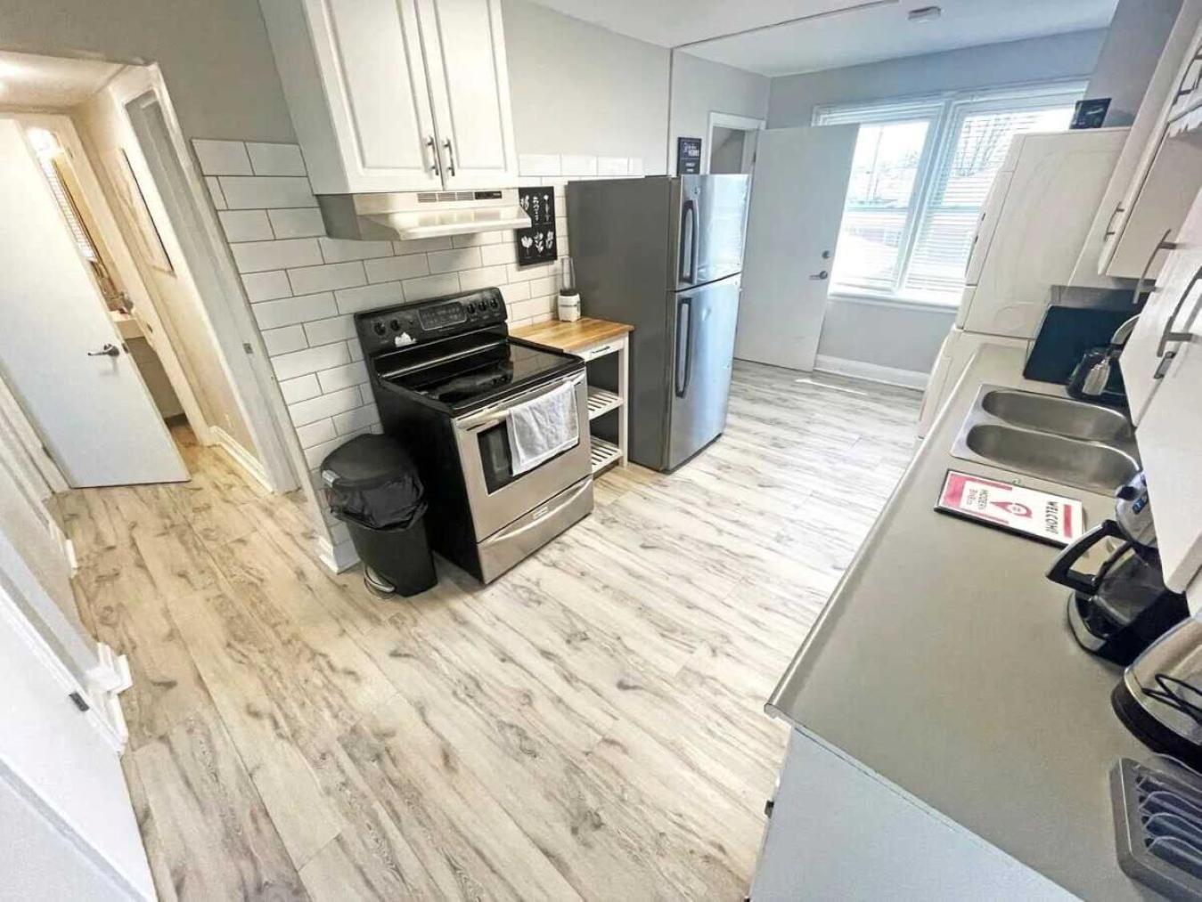 Apartamento Hamilton Chic Retreat - Comfy Beds - Garden - Pool Exterior foto